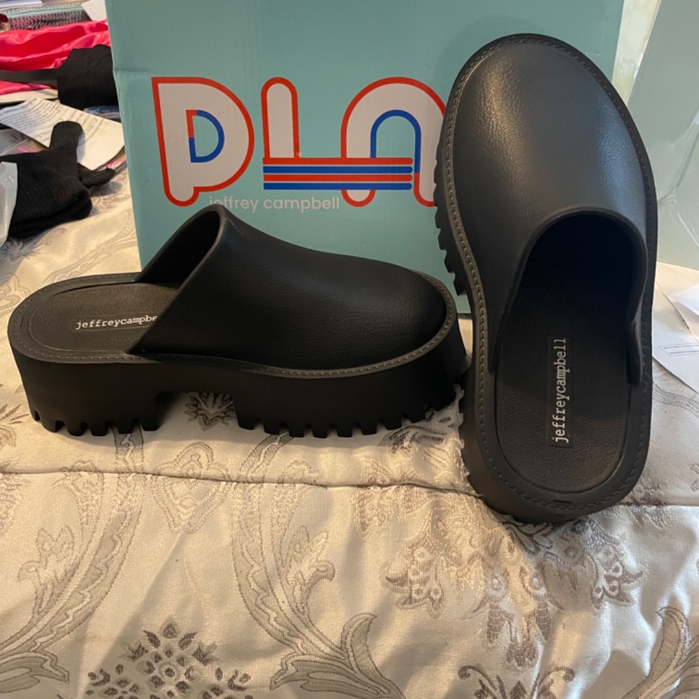 Jeffery Campbell cloggs